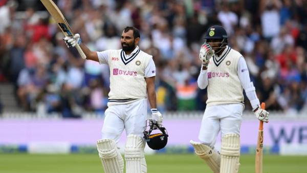  குழந்தையுடன் கோலி