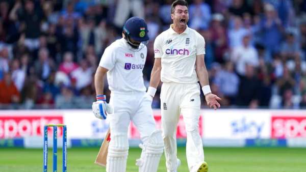  சறுக்கிய இந்தியா