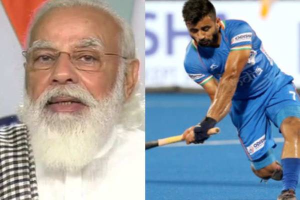 மேட்ச் பார்த்த பிரதமர்