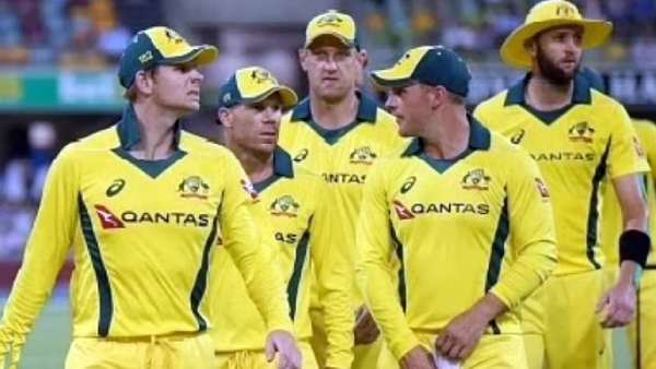 4 ஆஸ்திரேலிய வீரர்கள் 