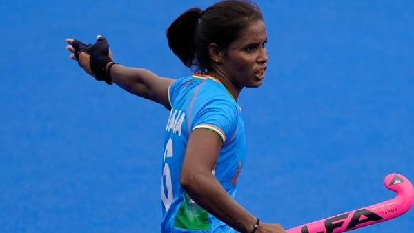 போலீசாரிடம் புகார் 