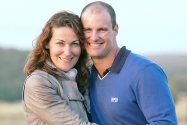 கேன்சர் உதவி மையம் 