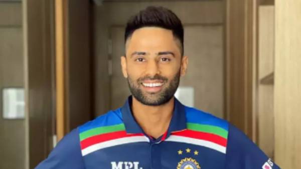 சூர்யகுமார் யாதவ் 