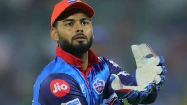 முதல் போட்டி 