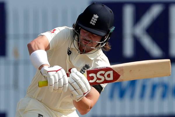 நிதான தொடக்கம்