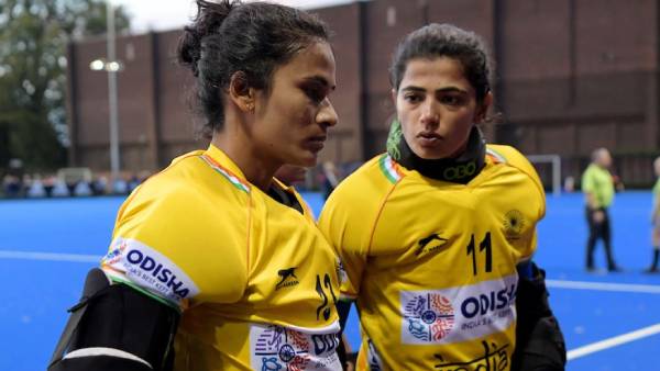  காலால் உதைத்த நடத்துனர்கள்