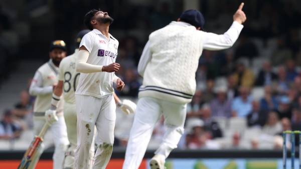 காப்பாற்றிய ஷர்துல் 