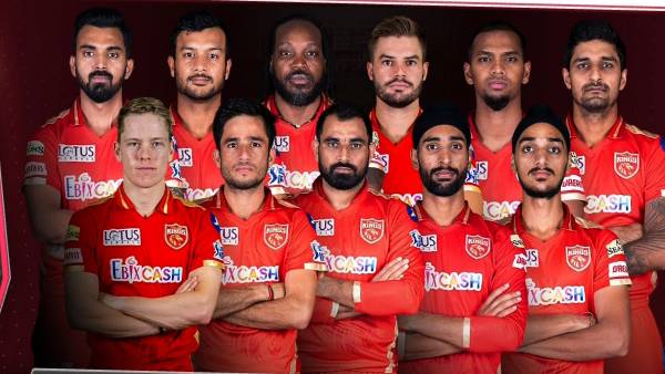 இரண்டு சுமார் அணிகள் 