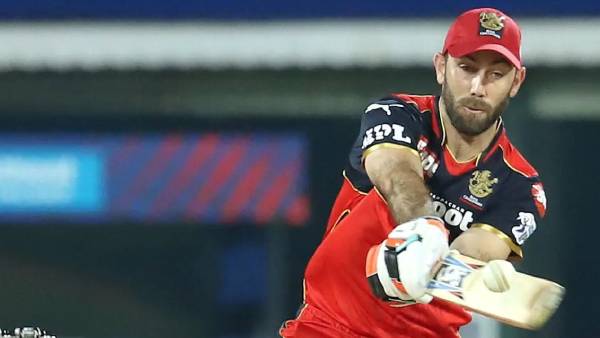 மெக்ஸ்வெல் அதிரடி