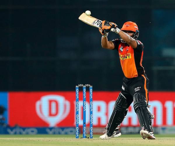 ஜாதவின் விக்கெட்