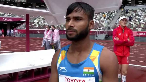 புதிய பதக்கம் 