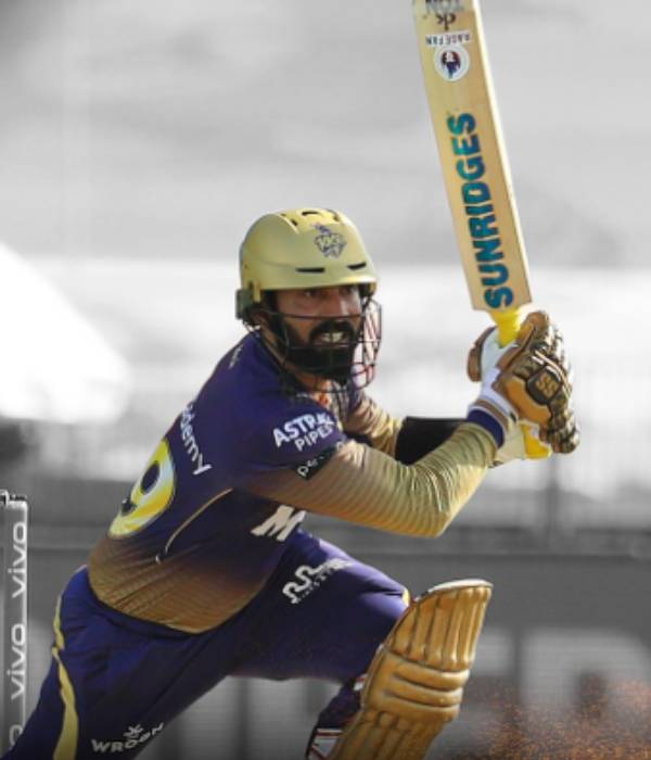  அதிரடி தொடக்கம்