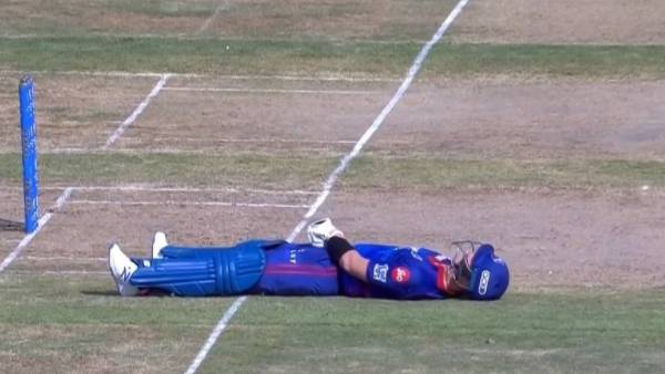  உடனே அவுட்