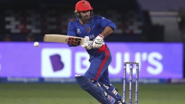 நிதான ஆட்டம்