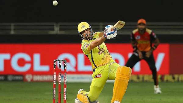 135 ரன்கள் இலக்கு