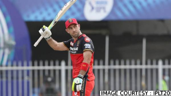  மேக்ஸ்வெல்லின் அதிரடி 