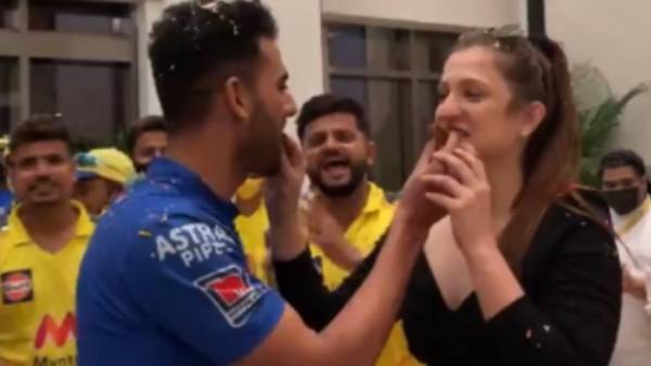 யார் இந்த ஜெயா 