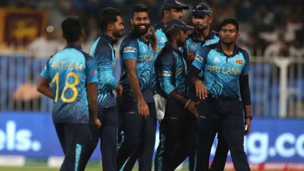  சொதப்பல் பேட்டிங் 