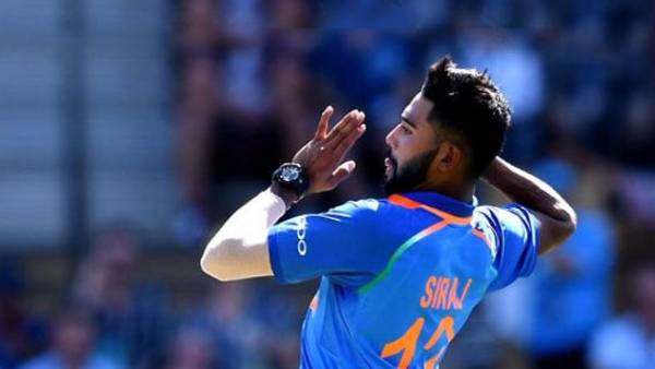 சிறப்பான பவுலிங் 