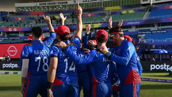 அரையிறுதி வாய்ப்பு யாருக்கு? 