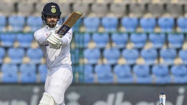 கவனம் ஈர்த்த இளம் வீரர் 