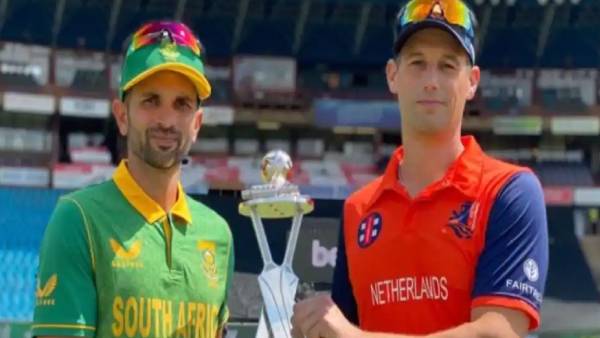  இந்தியா தொடர்