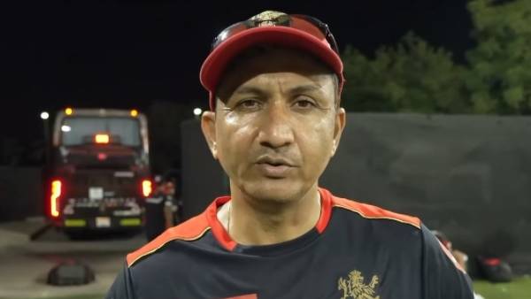 புதிய பயிற்சியாளர் 