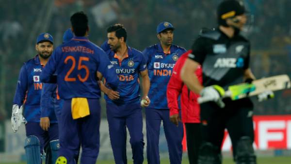 2 அதிரடி மாற்றம் 