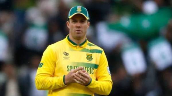 அசத்தல் சாதனைகள் 