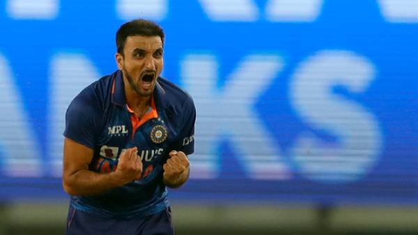 கடைசி 4 ஓவர்கள் 