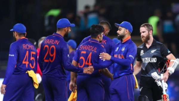 ரசிகர்கள் கொதிப்பு 