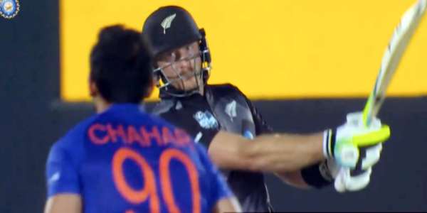 விறுவிறுப்பான போட்டி 