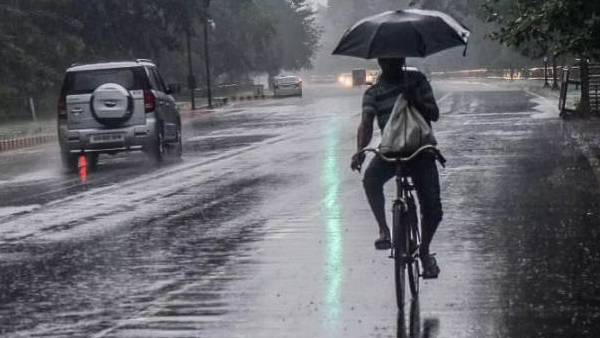 கூரைகள் பறந்தன