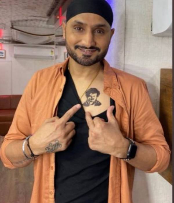 ஹர்பஜன் செய்த விஷயம்