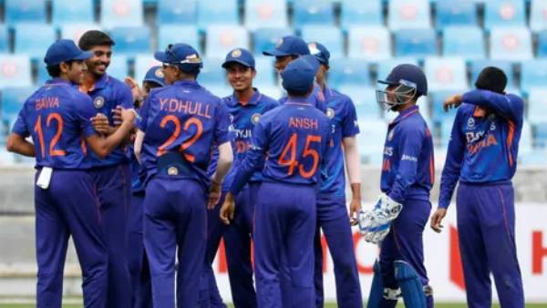 அசத்தல் பார்ட்னர்ஷிப் 