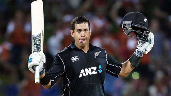 ஆதங்கத்தில் ரசிகர்கள் 