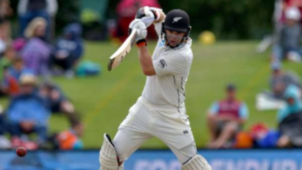 பிட்ச்-ல் திடீர் மாற்றம் 