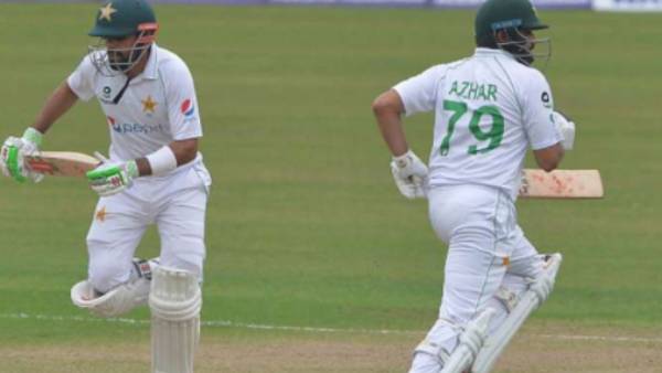 முதல்நாள் ஆட்டம்