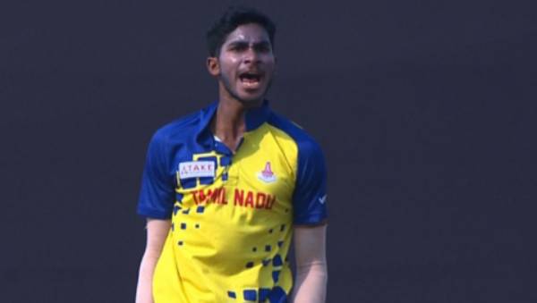 இளம்வீரர் அசத்தல்