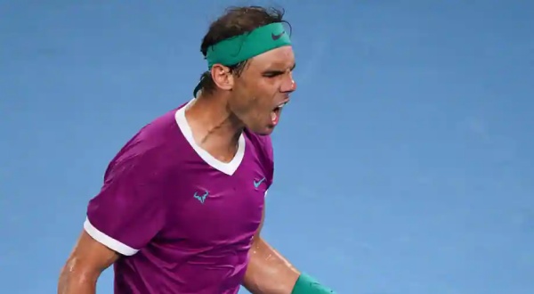 மேட்வடெவ் அதிரடி