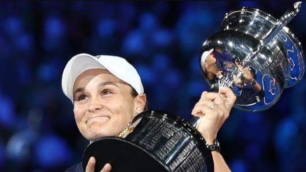 மீண்டும் டென்னிஸ்