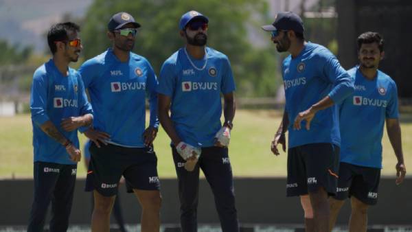 ஆடுகளம்