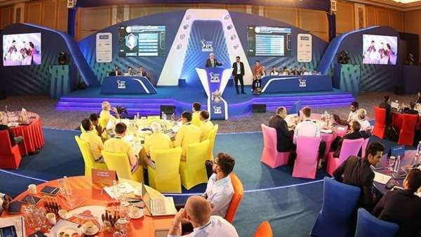 3 அணிகள் போட்டி 