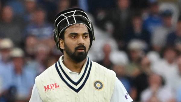 சீனியர்களுக்கு குறி?