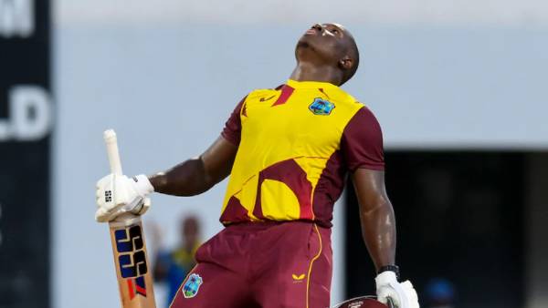 டாம் பான்டன் அதிரடி