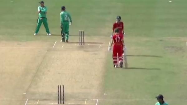 கண்டுகொள்ளாத வீரர்கள்