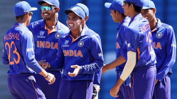 காப்பற்றப்பட்ட இந்தியா