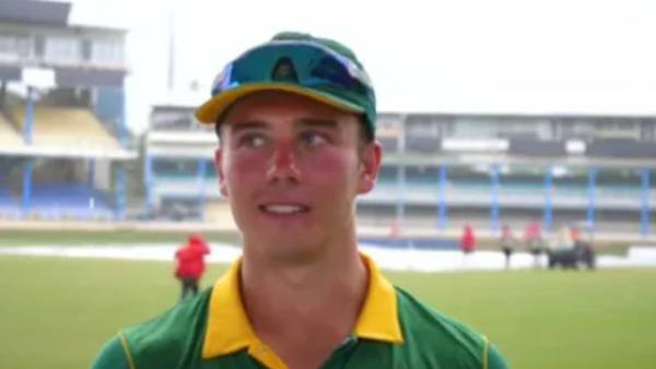 கடும் போட்டி 