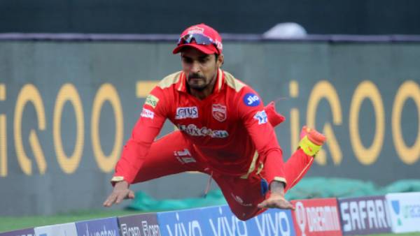 கூடுதல் வீரர் 