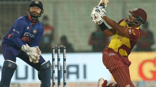 அதிரடி ஆட்டம்